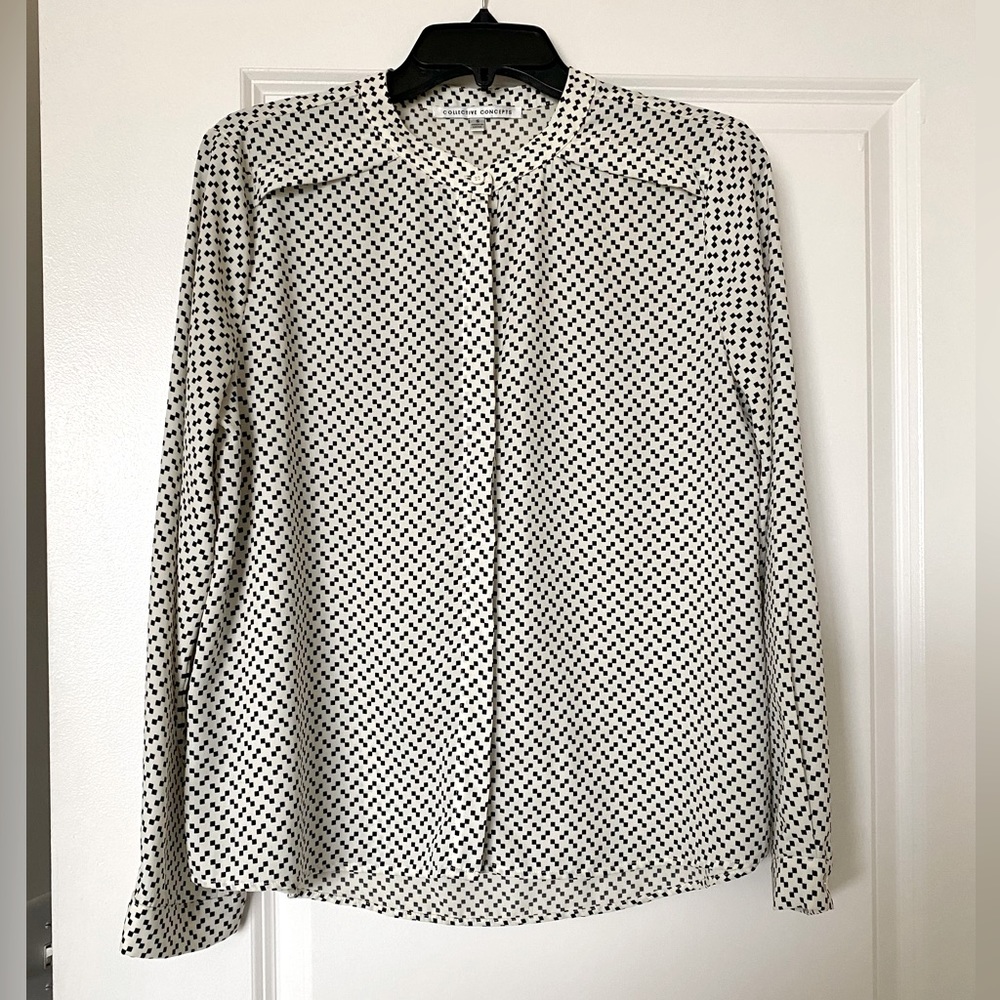 Women’s Collective Concepts White and Black button down blouse - size small